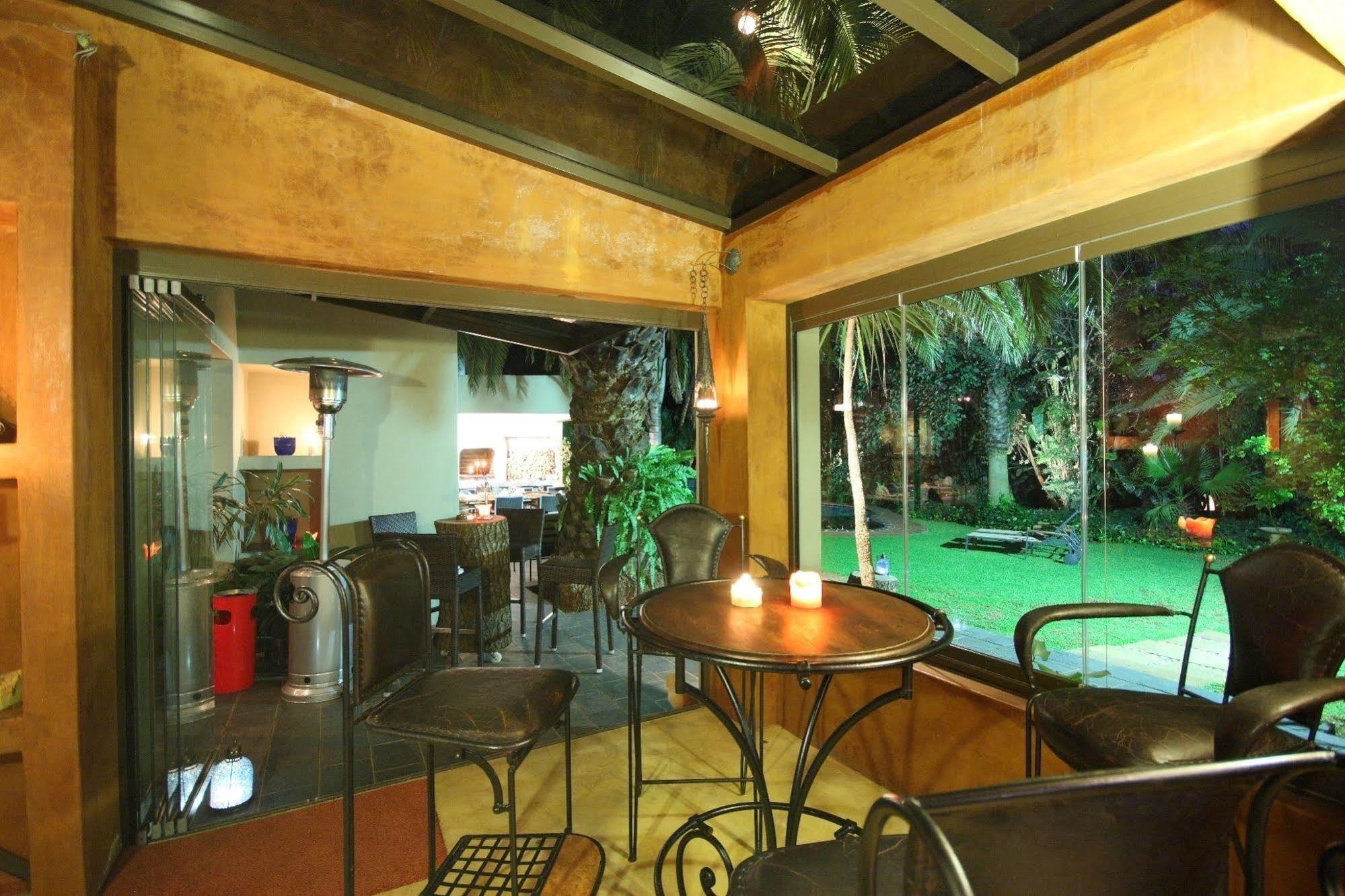 African Rock Hotel & Spa, A "Boutique Lifestyle Resort" Kempton Park Exterior foto
